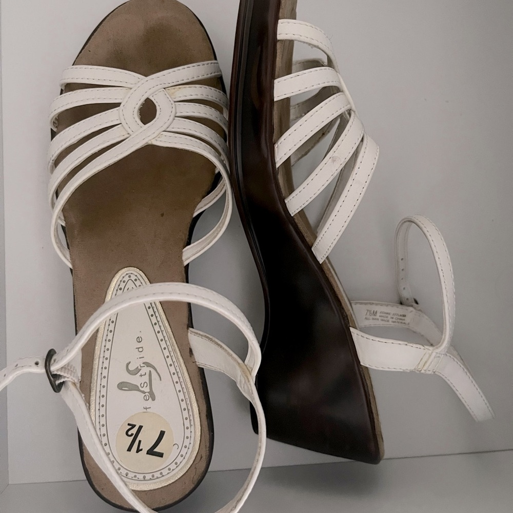 Summer White Life Stride Wedge Sandals